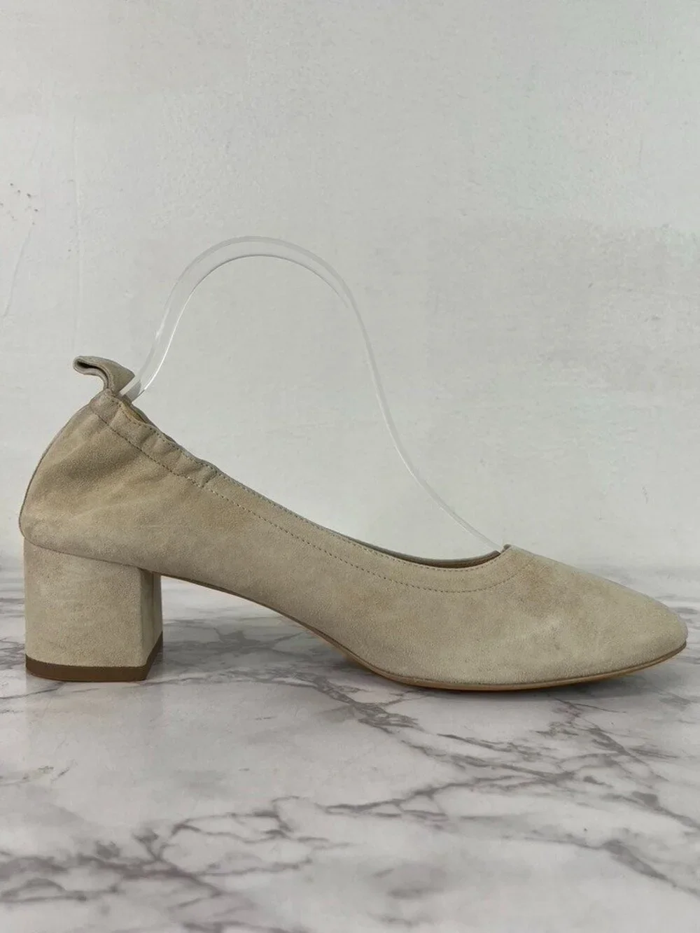 Everlane women taupe